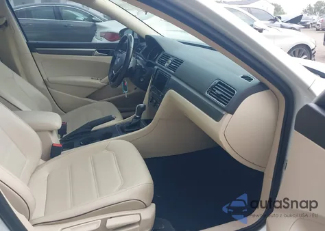 2017 Volkswagen Passat 1.8T R-Line from USA, damaged, VIN 1VWDT7A38HC017985